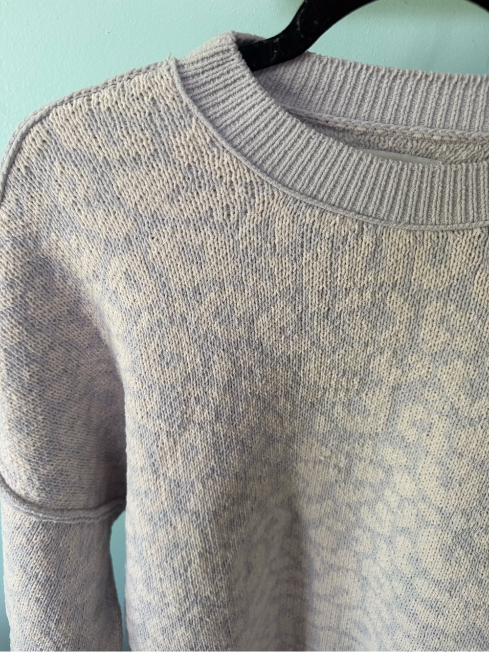 Abercrombie & Fitch Soft A&F Collection Cozy Crewneck Sweater Size Medium - Picture 2 of 10